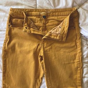 Universal Thread, high Rise Skinny Jeans